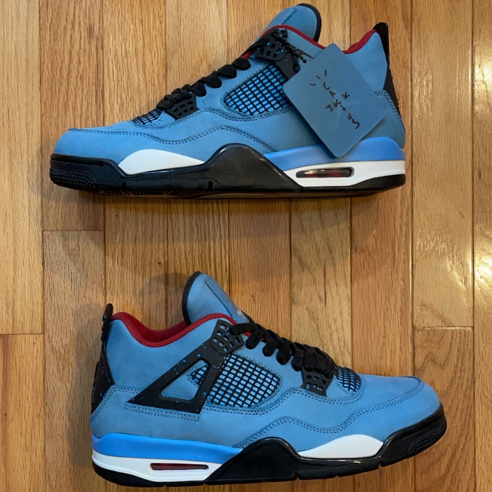 Air Jordan 4 Travis Scott